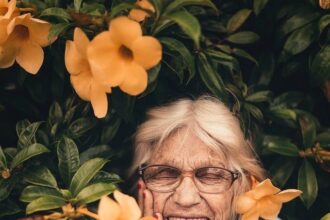 Exploring the Connection Between Cataracts and Aging
